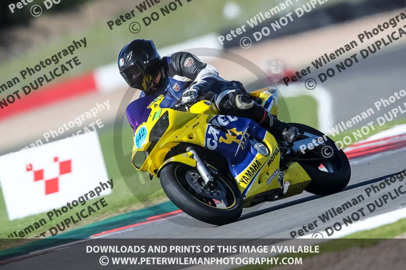 donington no limits trackday;donington park photographs;donington trackday photographs;no limits trackdays;peter wileman photography;trackday digital images;trackday photos